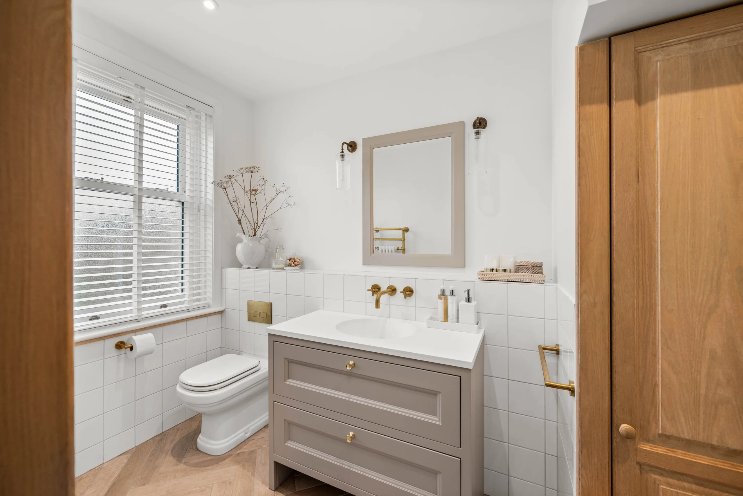 Elegant Contemporary En-Suit Renovation